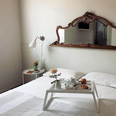 Pacchioni Bed & Breakfast