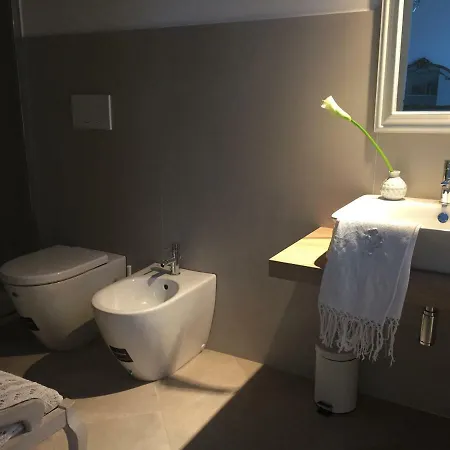 Pacchioni Bed & Breakfast 3*