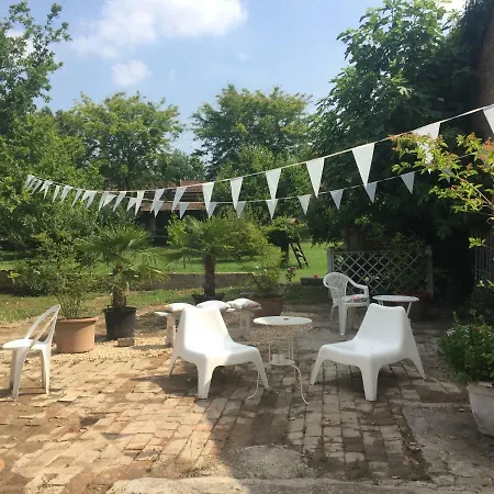 Bed & Breakfast Pacchioni 3*